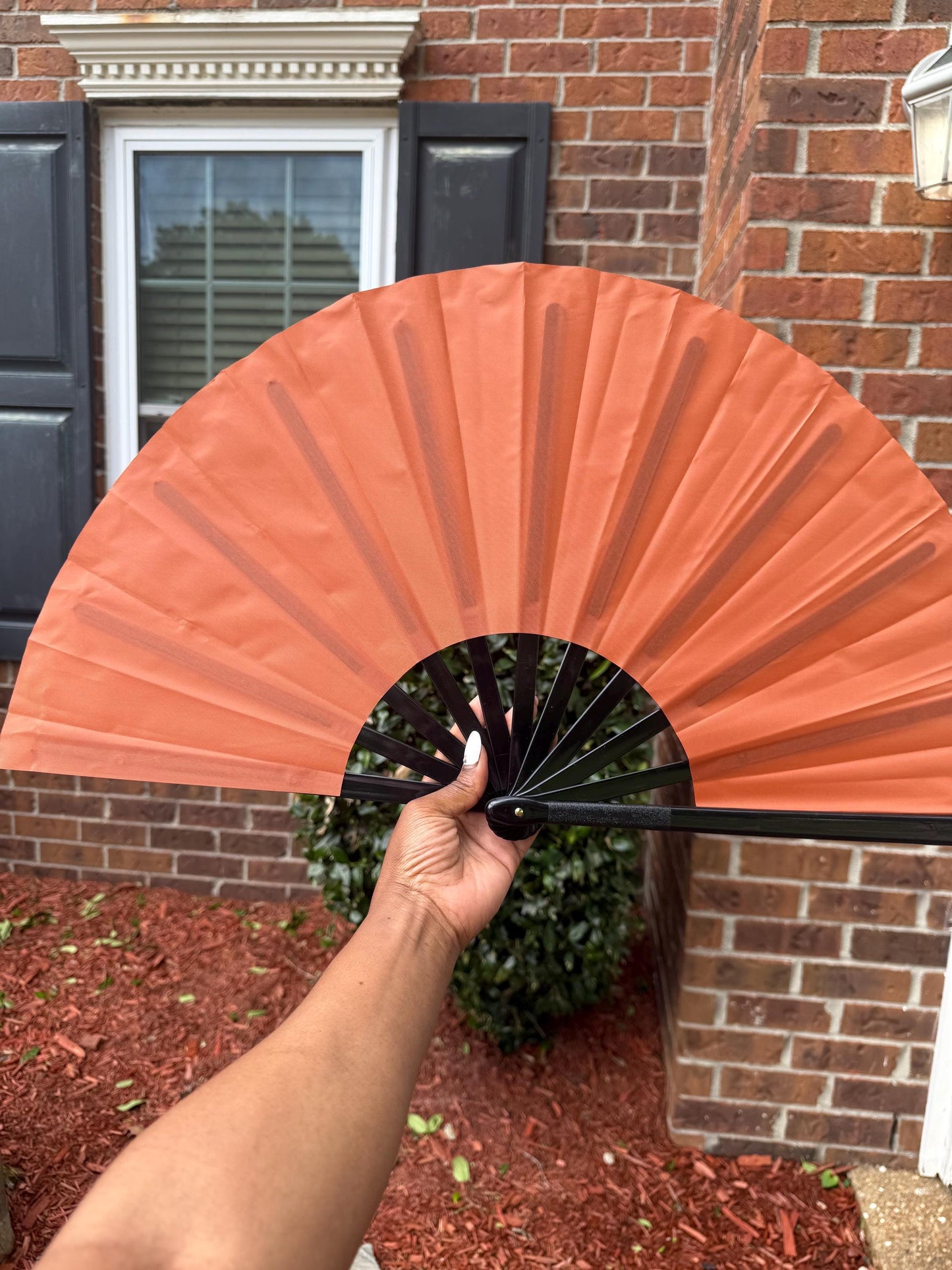 Brown Clack Fan/ Boots on Ground Fan