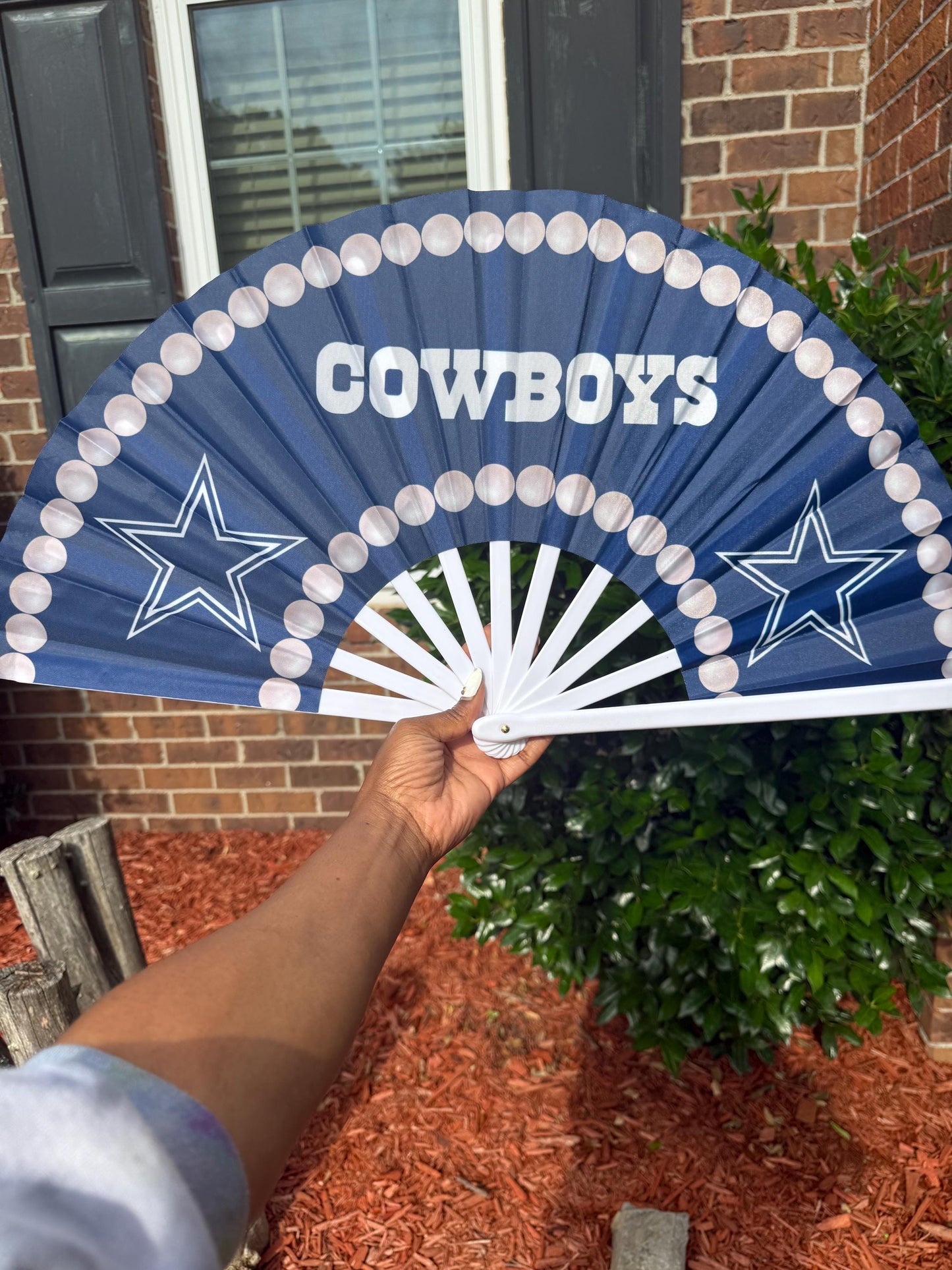 Dallas Cowboys Hand Fan: Clacking Team Pride with Velvet Bag