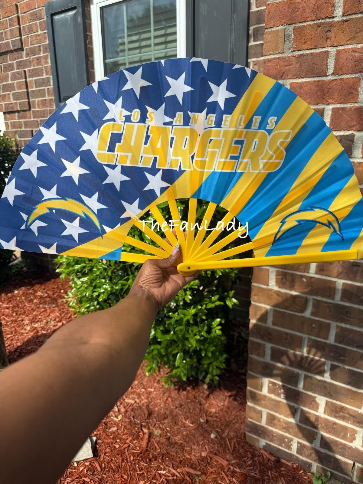 Los Angeles Chargers Clack Fan: Game Day Accessory